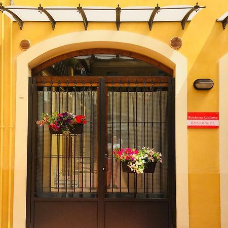 Апартаменты Residenza Giulietta Римини Экстерьер фото